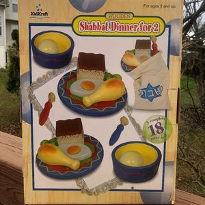 Shabbat Wooden Dinner for 2 Play Set